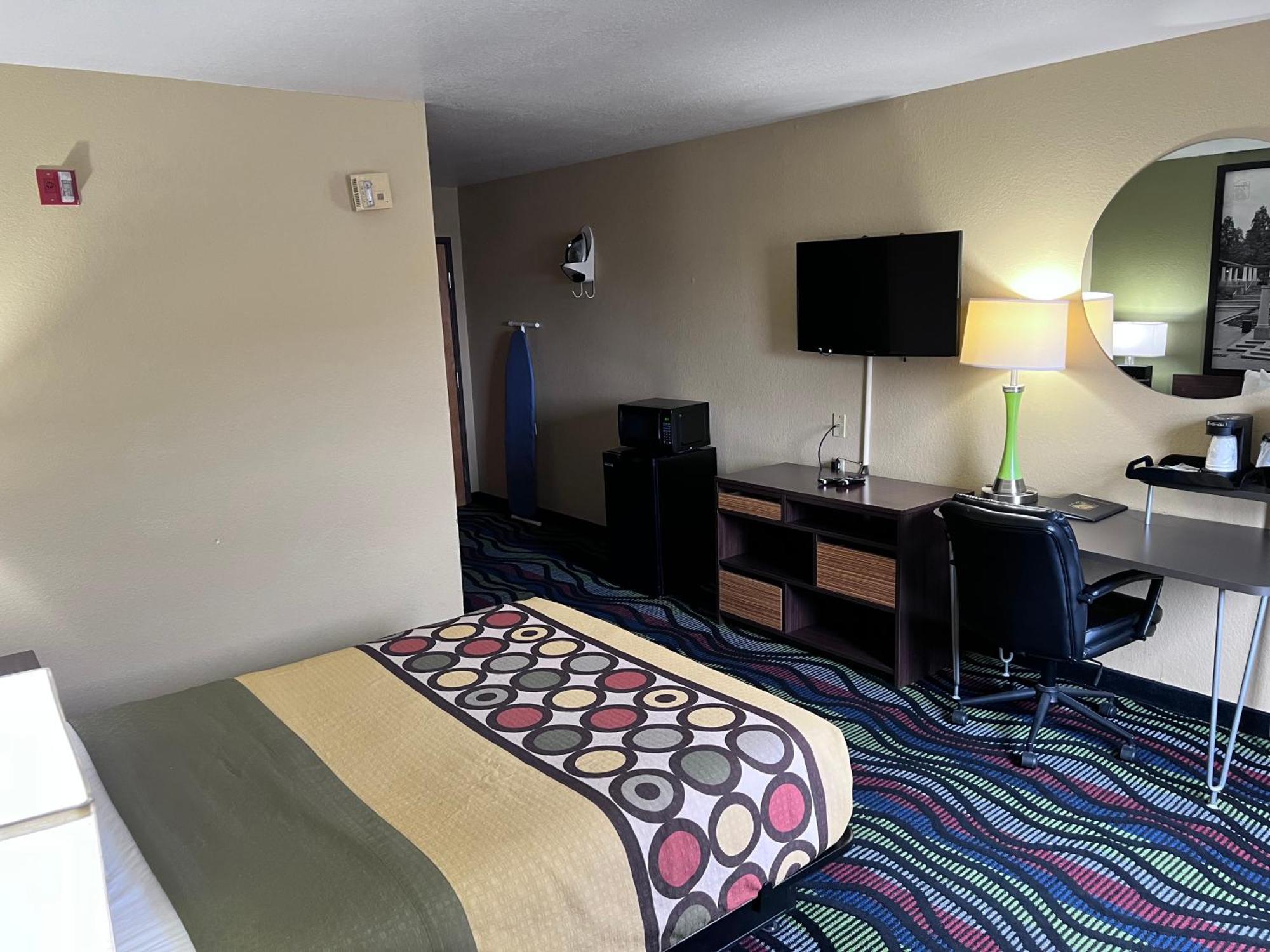 Hotel Super 8 By Wyndham Farmington Exterior foto