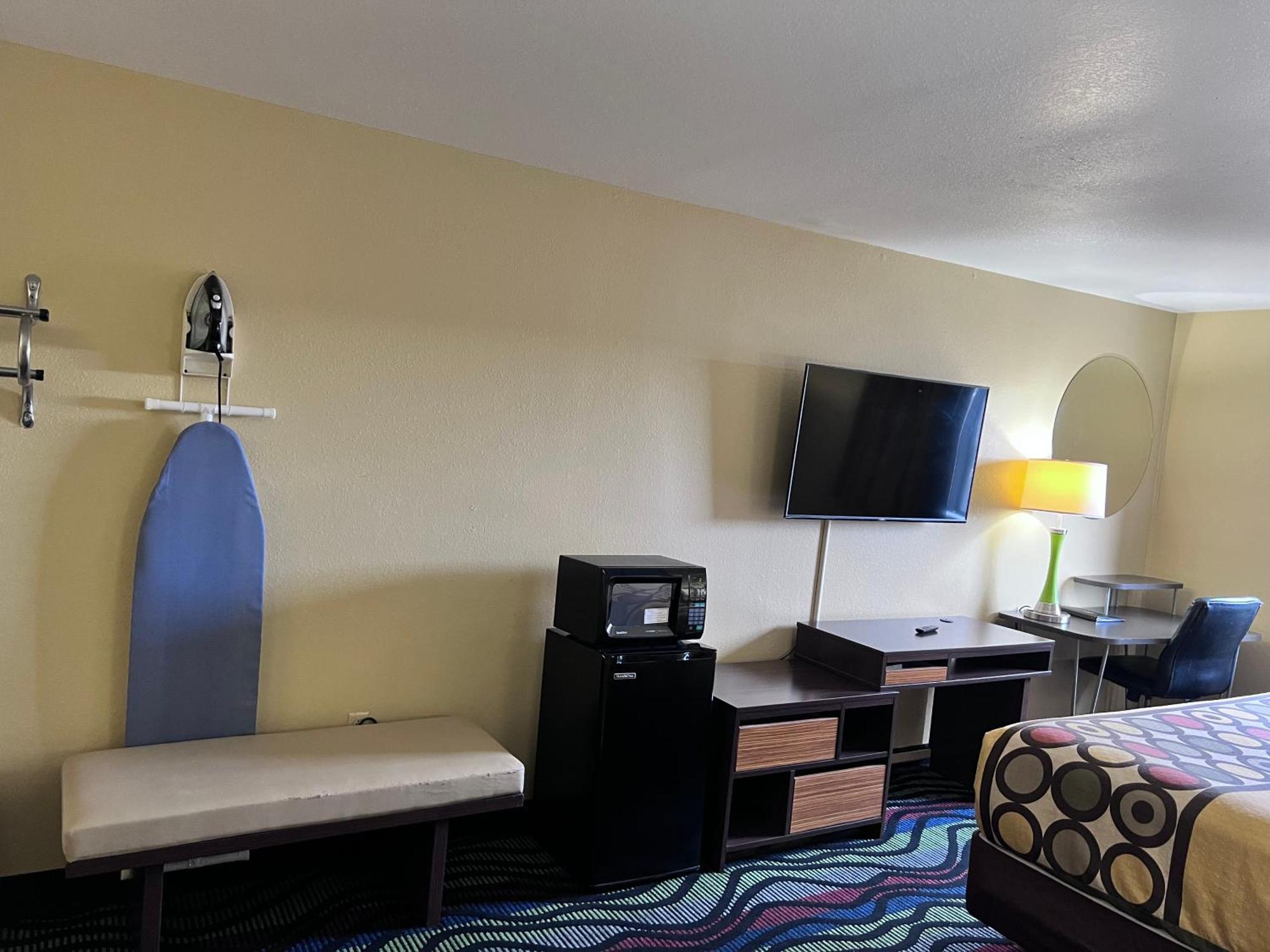 Hotel Super 8 By Wyndham Farmington Exterior foto